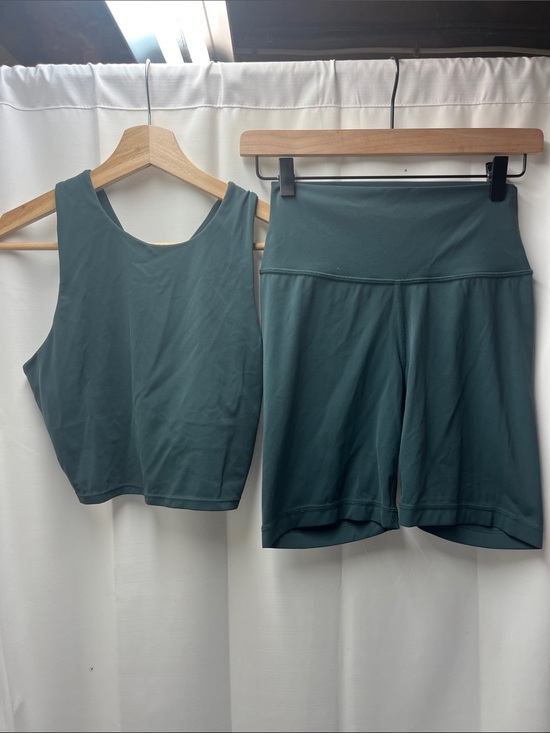 Quince Pants - Quince Deep Green High Neck Sports Bra and Bike Short Set- S